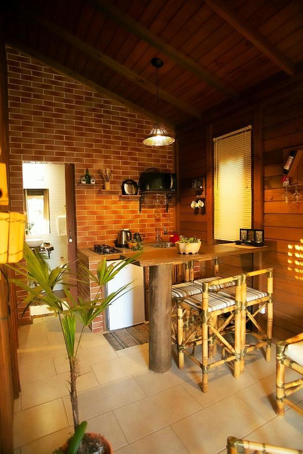 ॐ Rosa Astral ॐ Hotel Praia do Rosa Exterior photo